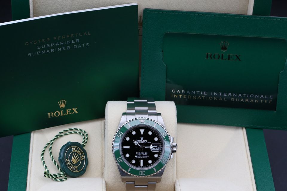 Rolex Submariner Starbucks Image 7